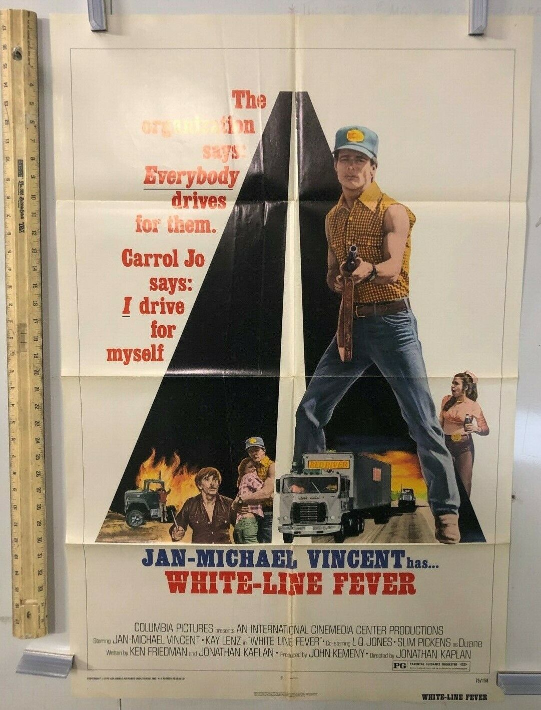 White Line Fever (Columbia, 1975). One Sheet (27" X 41"). Action.