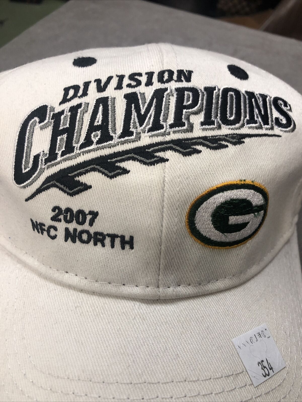White division champions 2007 NFC North Green Bay Packers NFL strap back Hat