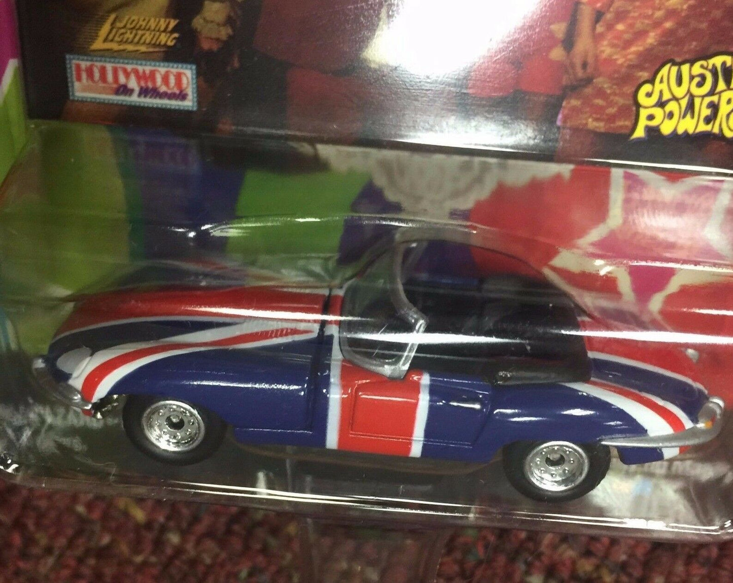 AUSTIN POWERS "Shaguar" Jaguar - 1999 Johnny Lightning HOLLYWOOD on WHEELS