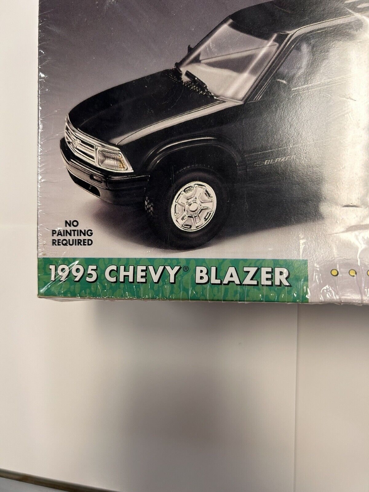 1995 95 SNAPFAST PLUS CHEVY BLAZER AMT/ERTL 1:25 SCALE SEALED PLASTIC MODEL KIT