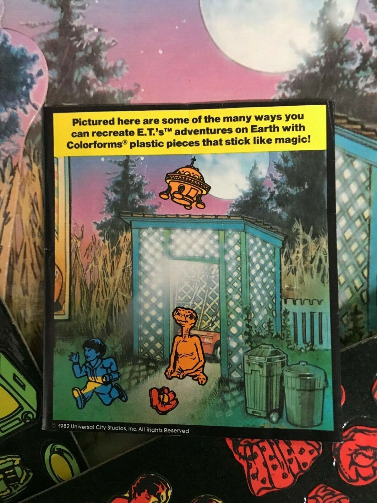 E.T. Adventure Play Set Colorforms Vintage 1982 Unique Toys Film Collectible