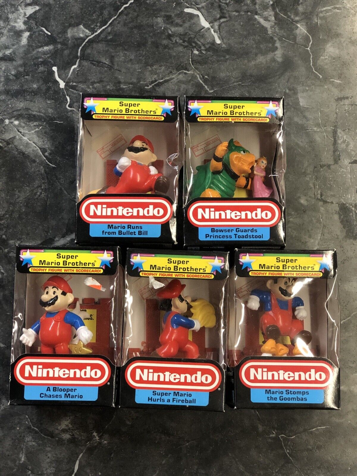 5x Nintendo Super Mario Brothers 3-D Figure Trophy With Scorecard Display 1988