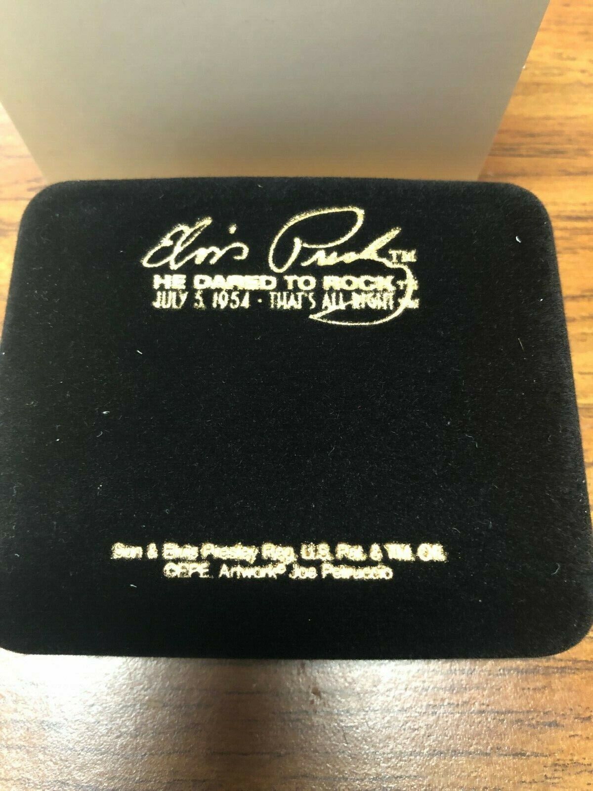  ELVIS ZIPPO LIGHTER HE DARED TO ROCK LIMITED EDITION ONLY 4000 made Presley