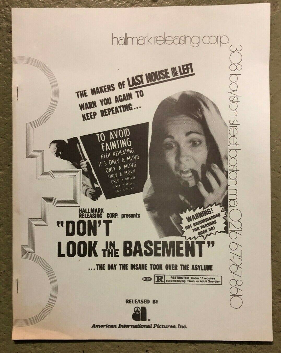 "Don't Look In The Basement" Press Book Horror Thriller 1973 American Intl. Pics