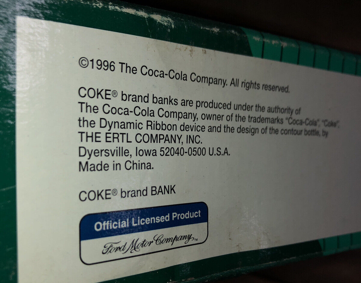 1993 ERTL Coca Cola Delivery Truck Die Cast Metal Coin Bank NEW rare SODA POP