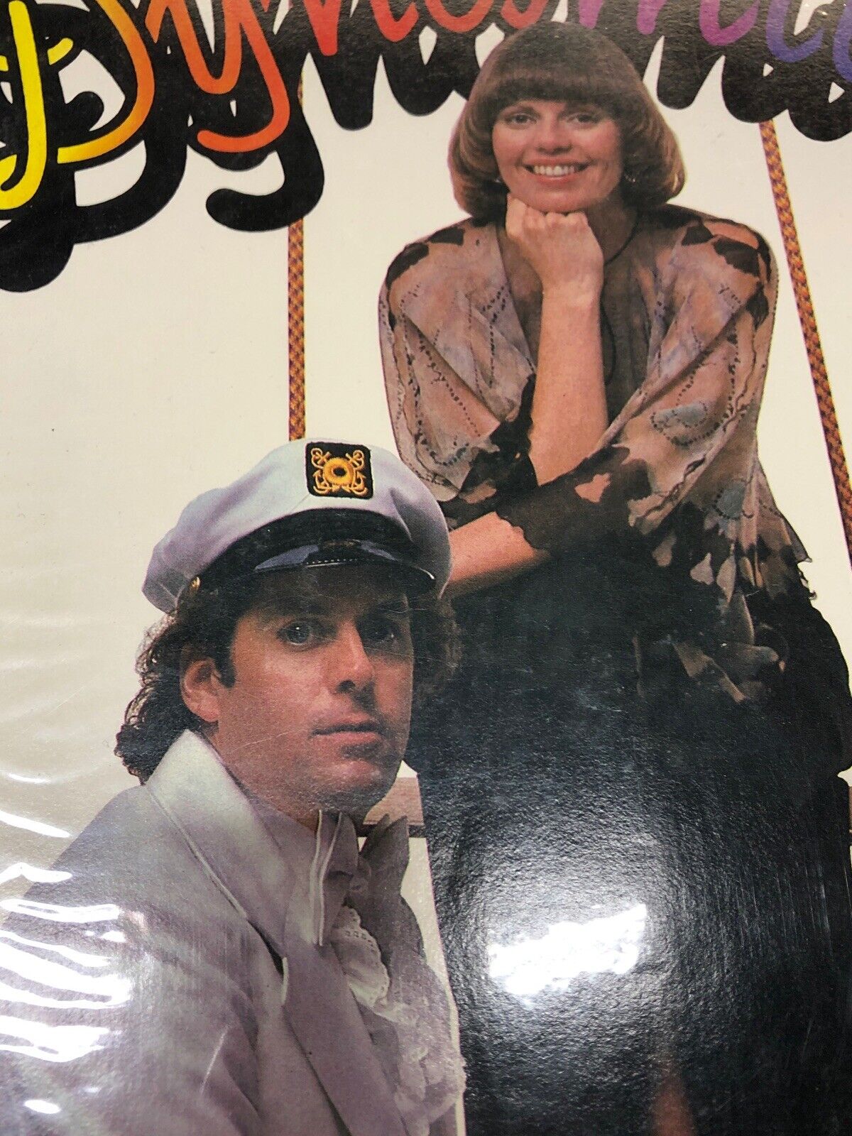 Dynamite magazine No.33 The Captain And Tennille