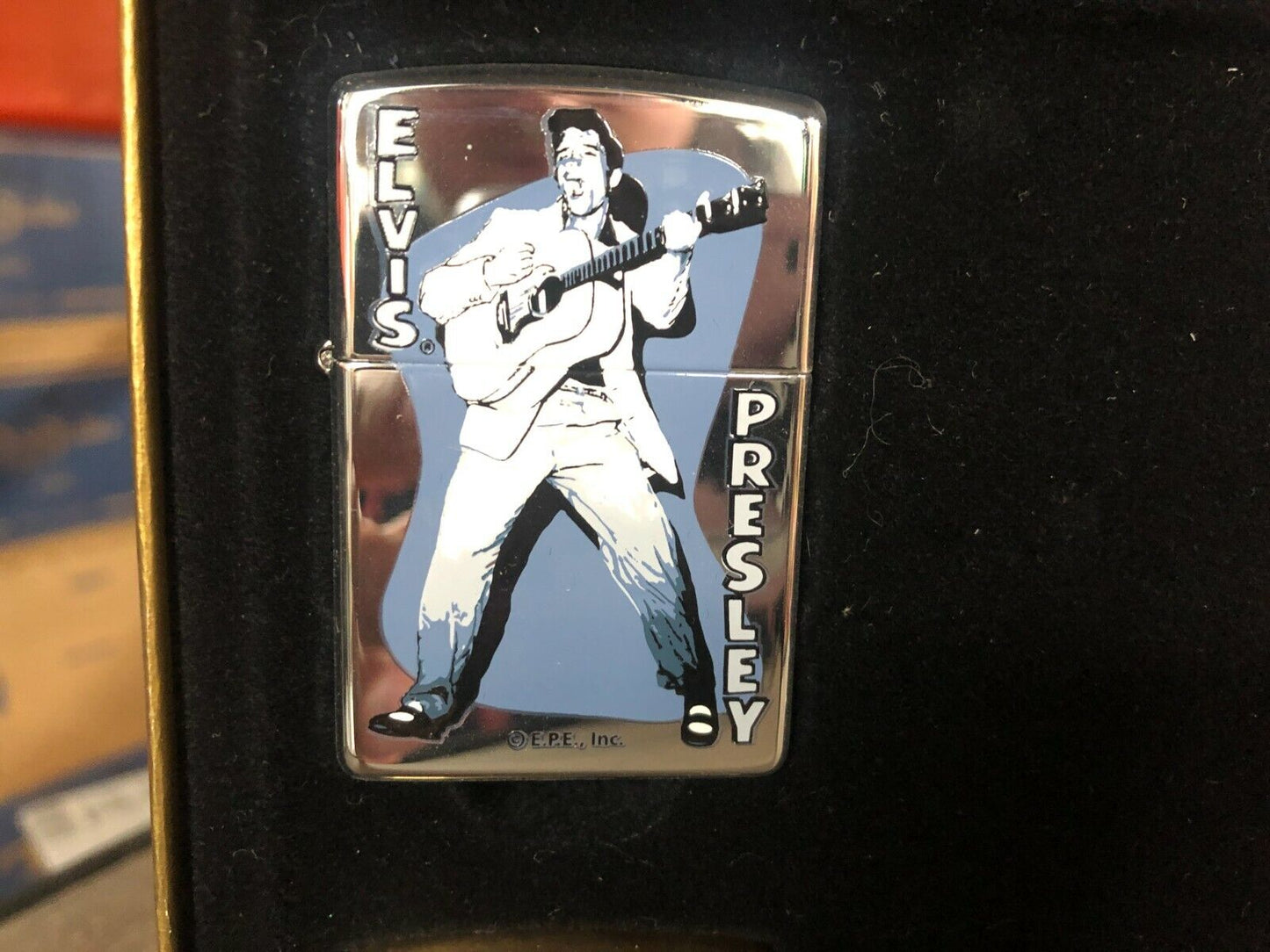 ZIPPO The Elvis Collection... A Tribute To Elvis 2000 4 Lighters Included King