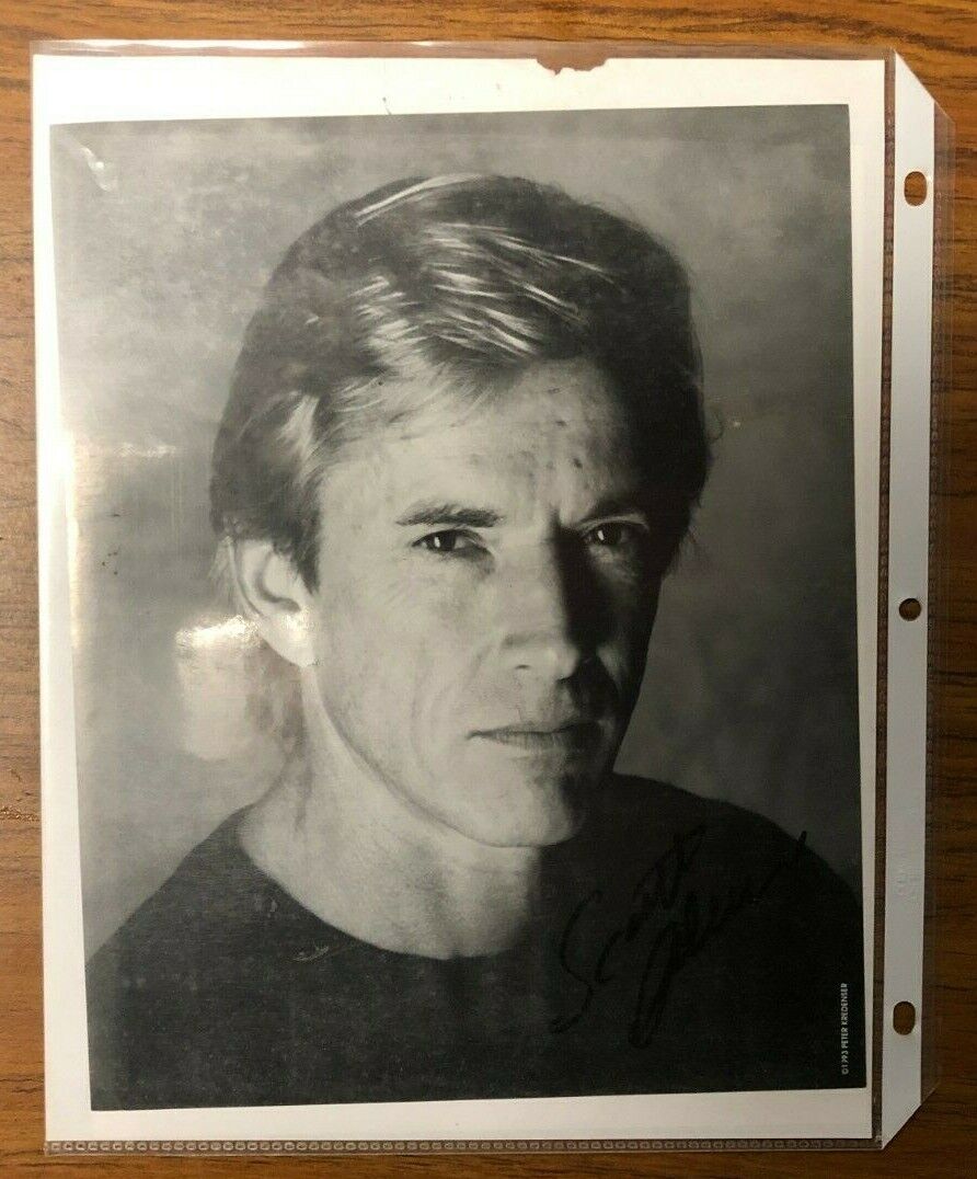 Autographed Headshot Of Scott Glenn Urban Cowboy American Actors Classic Films