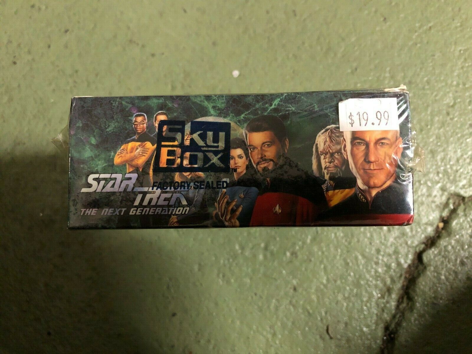 Factory Sealed SkyBox Star Trek Edition Master Series 1994 Paramount Pictures