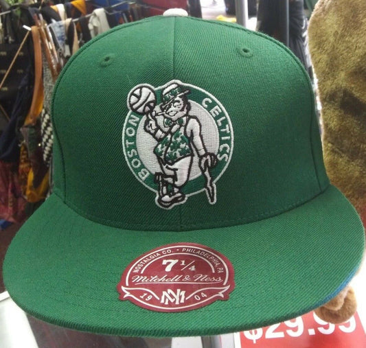 Boston Celtics Fitted Hat Size 7 1/4" by Mitchell and Ness RETRO COLOR GREEN NBA