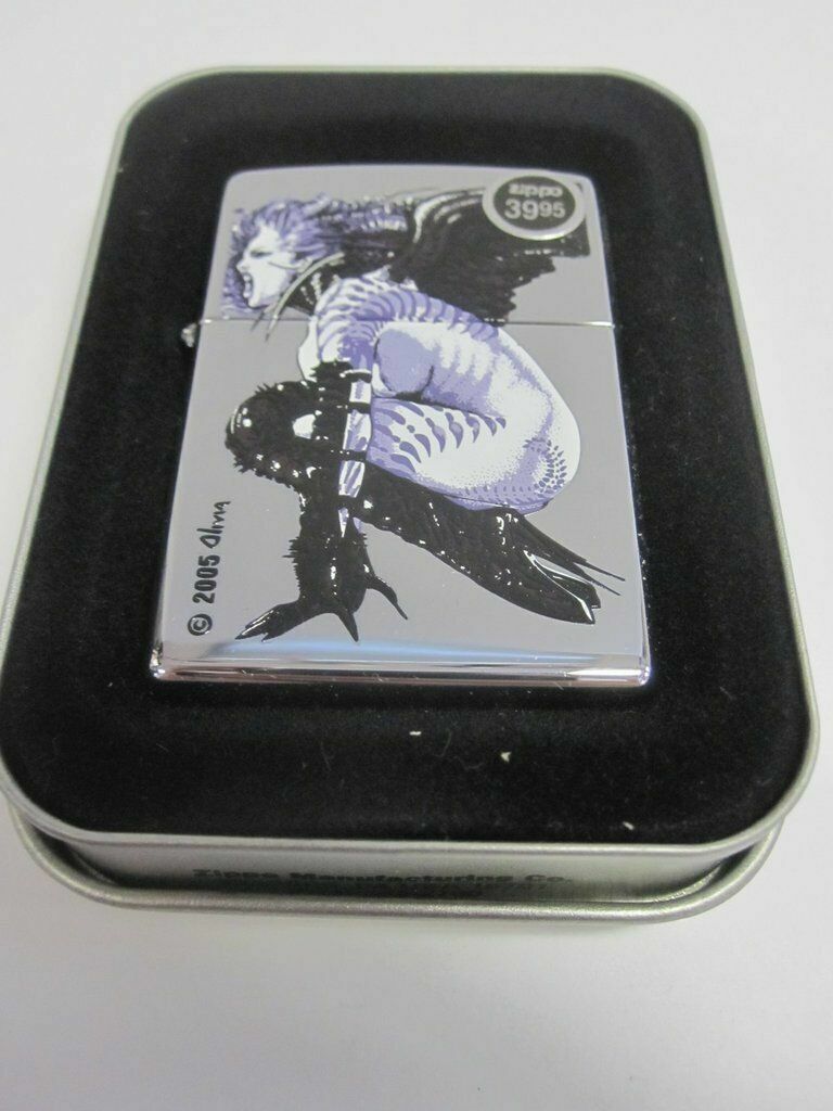 Zippo Olivia BANSHEE Sexy Color Printed Polished Chrome Lighter 2006 NIB Tattoo