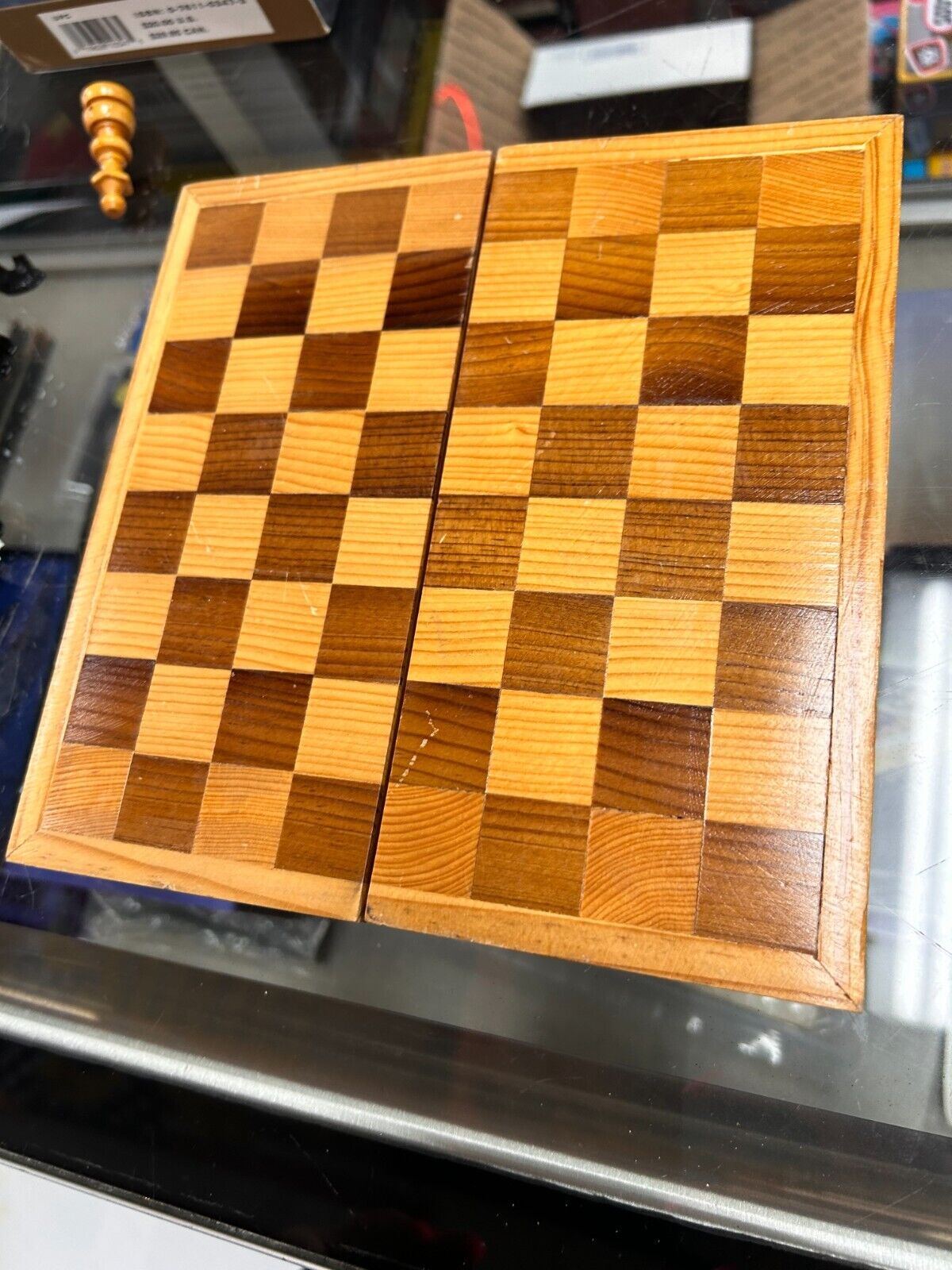 VINTAGE Wooden Chess/Backgammon Game Board With All Pieces Made In Mexico