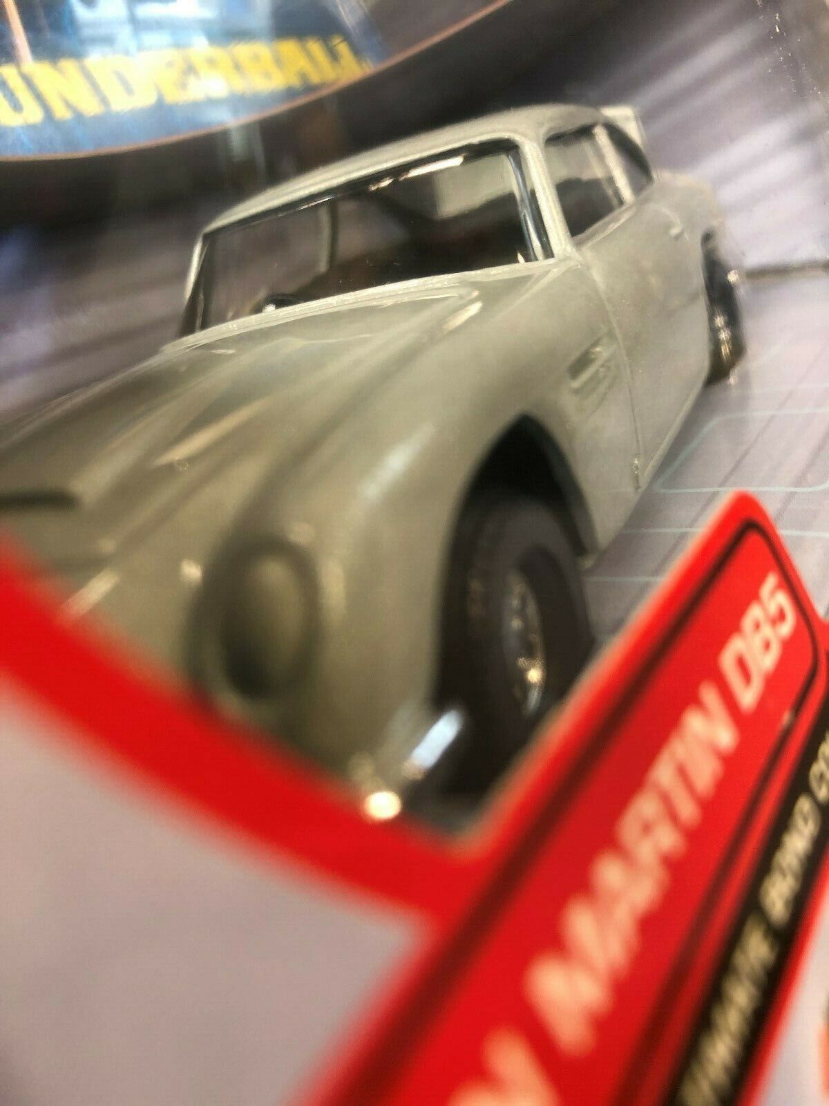 Corgi James Bond 007 Thunderball Aston Martin DB5 TY06901 NEW IN BOX MINT SILVER