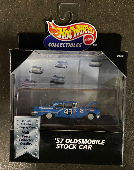 1998 HOT WHEELS ADULT COLLECTIBLES MULTI PIECE QUALITY '57 OLDS STOCK CAR PETTY 