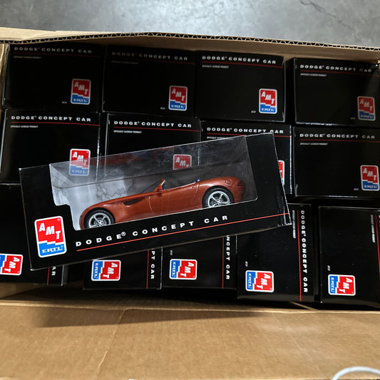 WHOLESALE LOT OF 13 - AMT Dealer Promo DODGE COPPERHEAD CONCEPT 1/25 MODEL CAR