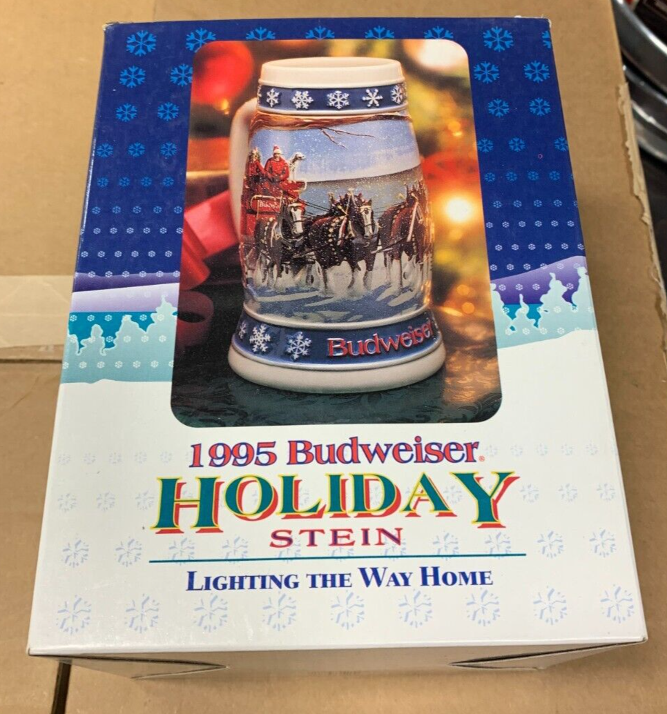 Budweiser 1995 Holiday Stein NIB "Lighting The Way Home" Clydesdales KOB