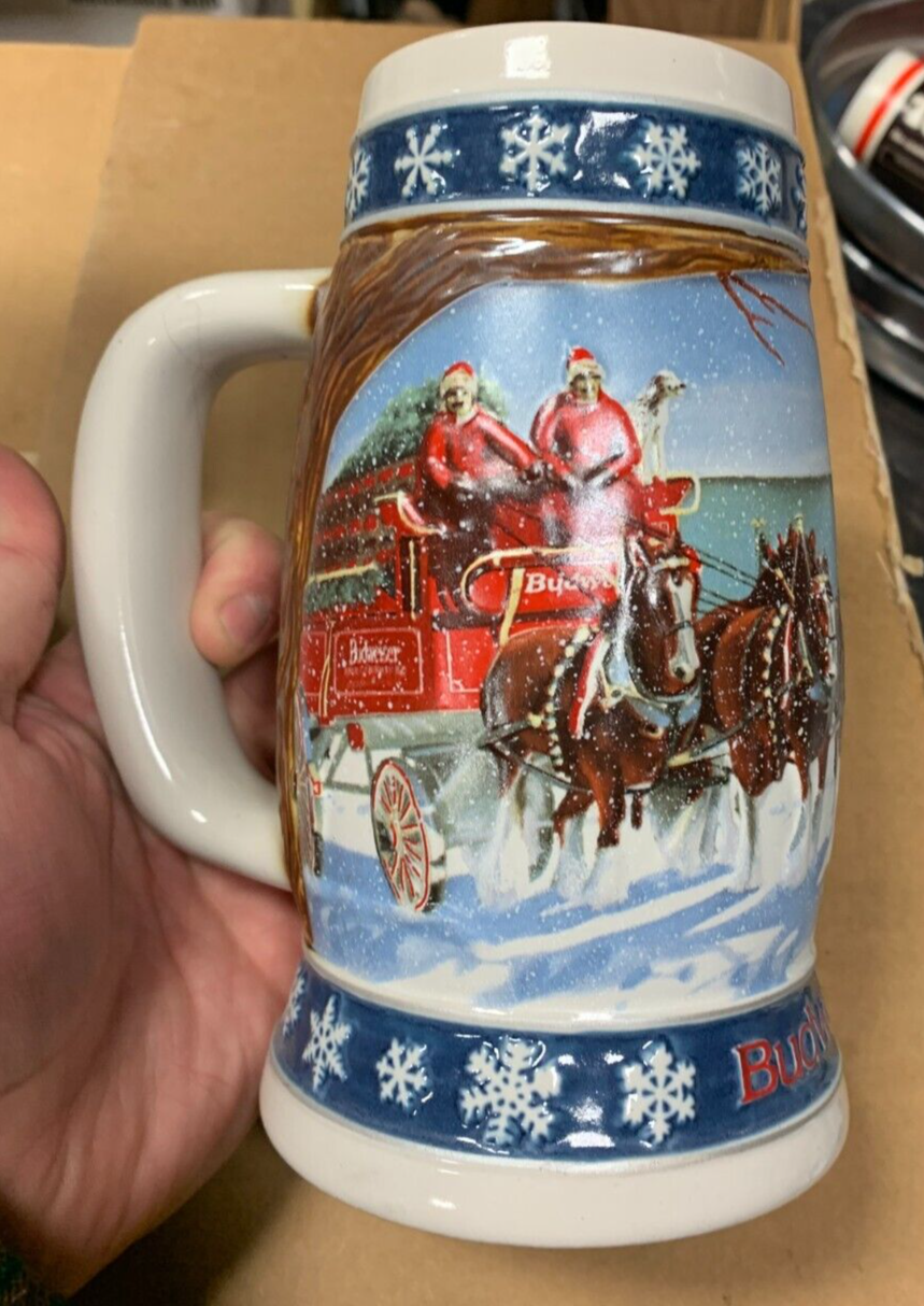 Budweiser 1995 Holiday Stein NIB "Lighting The Way Home" Clydesdales KOB