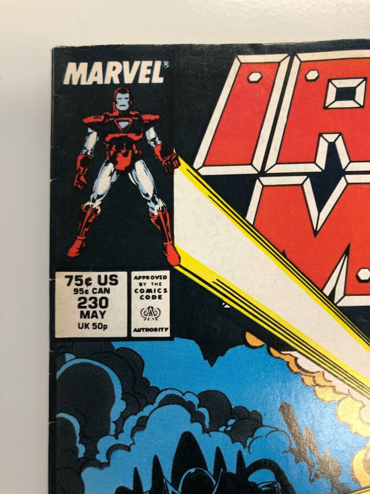 COMIC BOOK Marvel Comics Iron Man 1988 #230 Death Of The Hero! Tony Stark