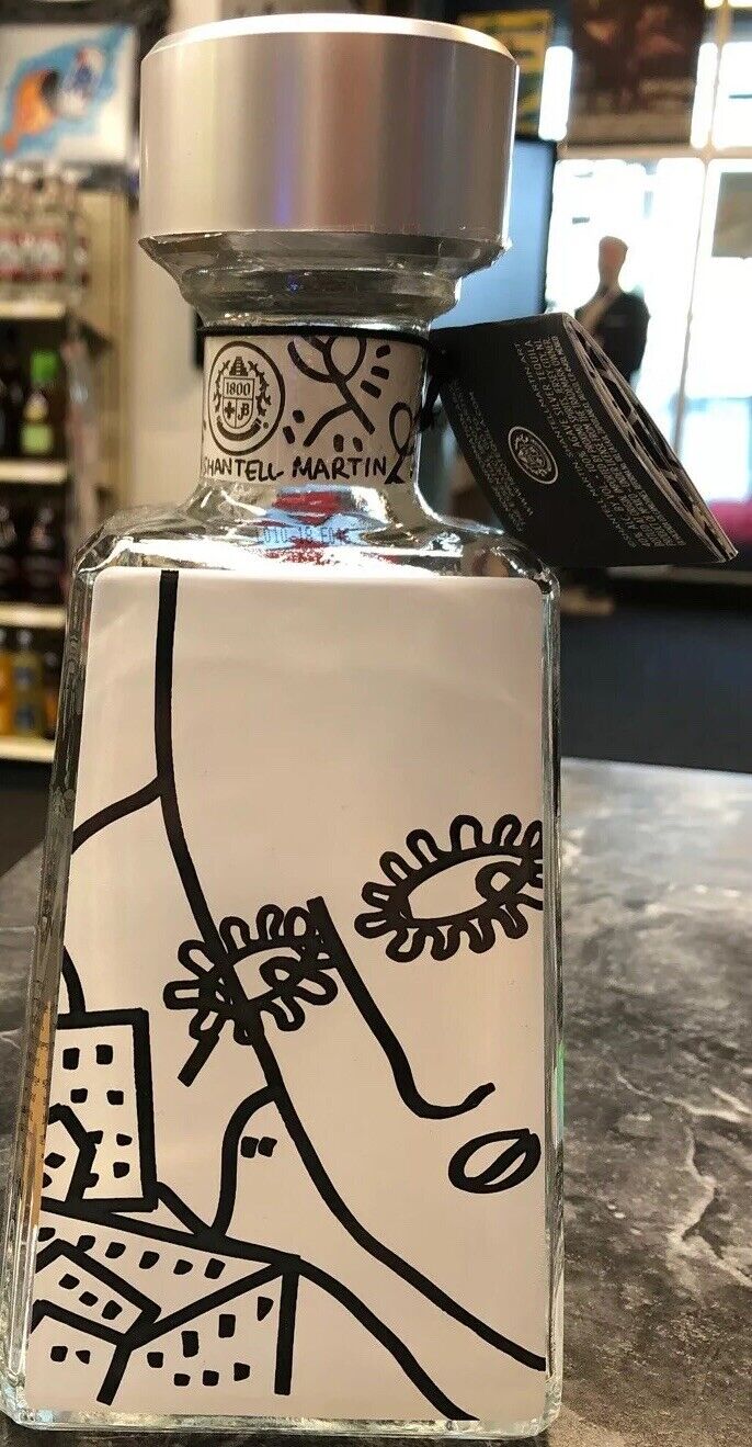 1800 Tequila Essential Artist Series SHANTELL MARTIN Bottle - Sea Can See