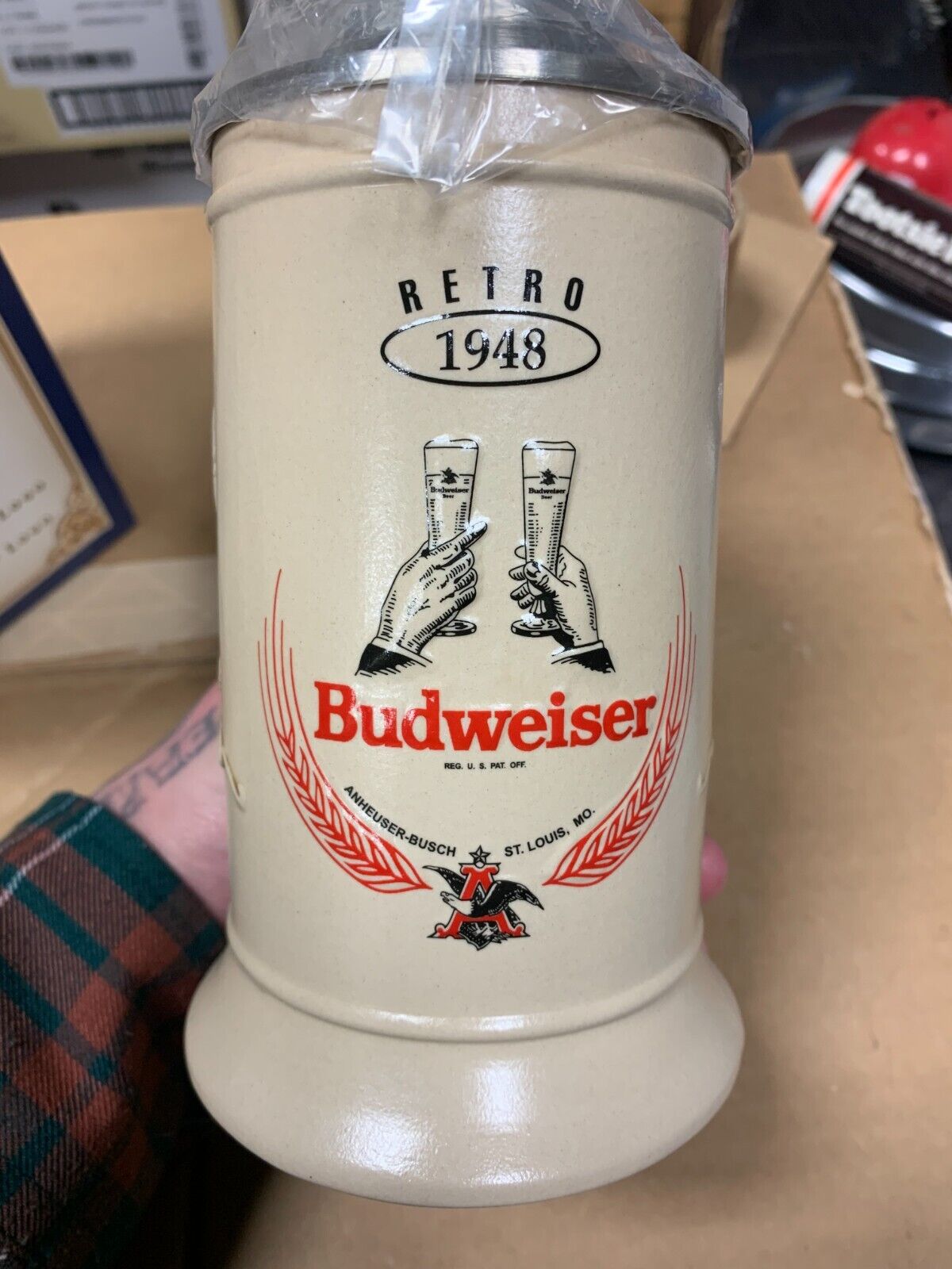 Anheuser Busch Collection Budweiser Retro Logo Series 1948 Logo Stein NIB w COA