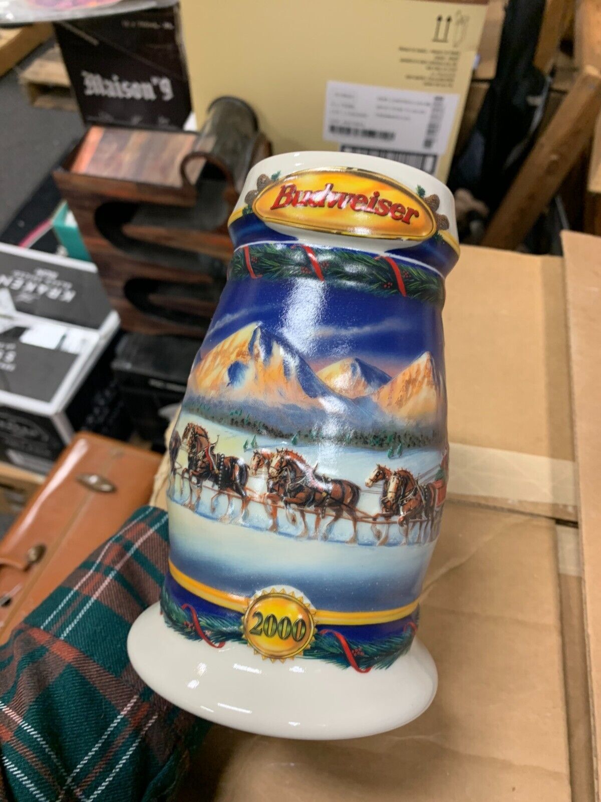 Budweiser 2000 Holiday Stein Y2K "Holiday In The Mountains" New In Box XMAS