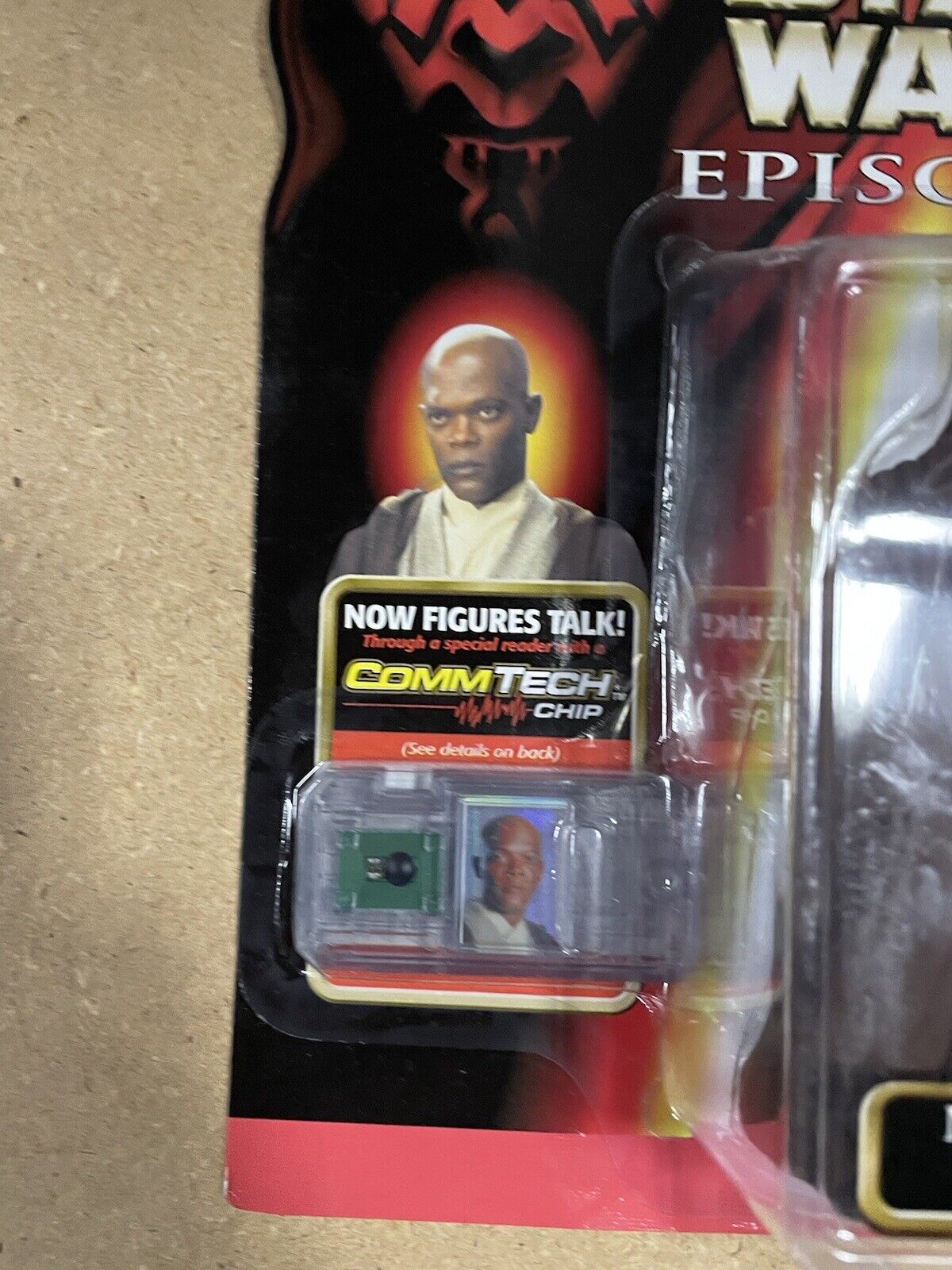 1998 Star Wars - Episode 1 Mace Windu Lightsaber Jedi Cloak Comm Tech Chip NOS 