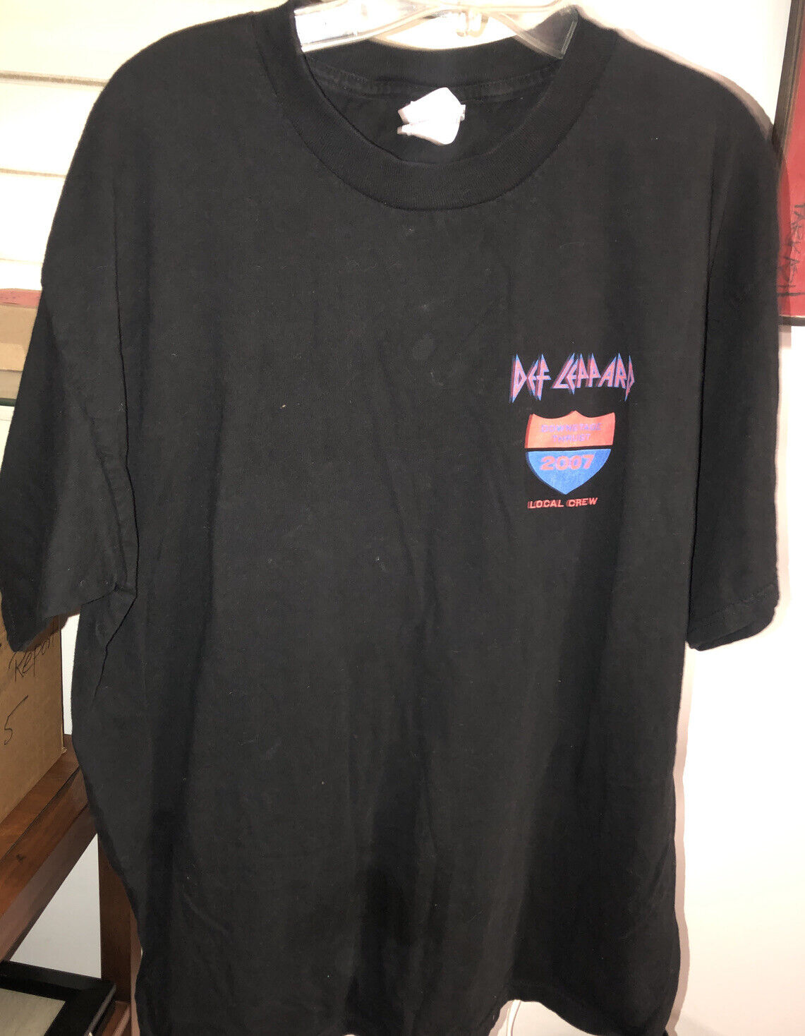 Vintage T Shirt - Def Leppard Downstage Thrust Local Crew 2007 Size XL Black