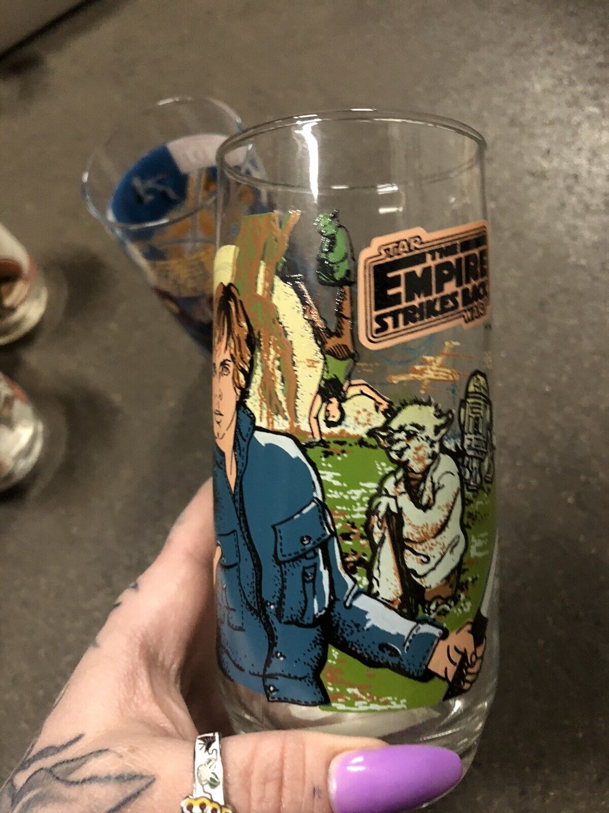 1980& 1983 Star Wars Burger King Glasses Lot Of 2 Return and Empire strikes back