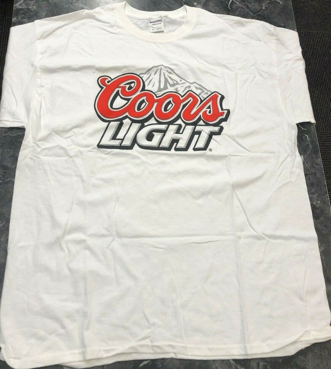 Alcohol T Shirt - Coors Light Hidensi XL White Mountains Cold Milwaukee BeerFest