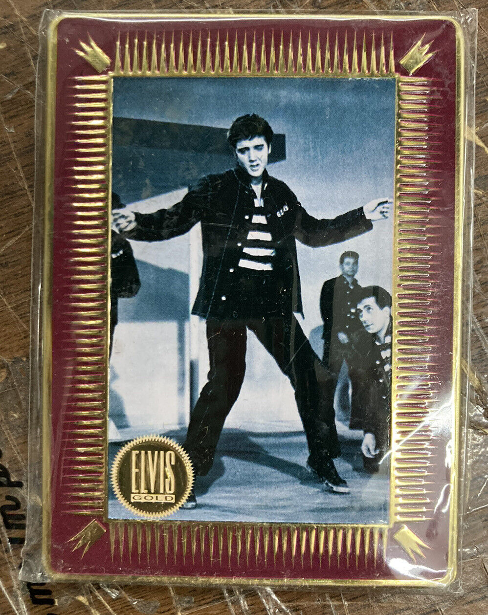 1995 Metallic Impressions Inc Metal Elvis Presley Trading Card ELVIS GOLD RARE