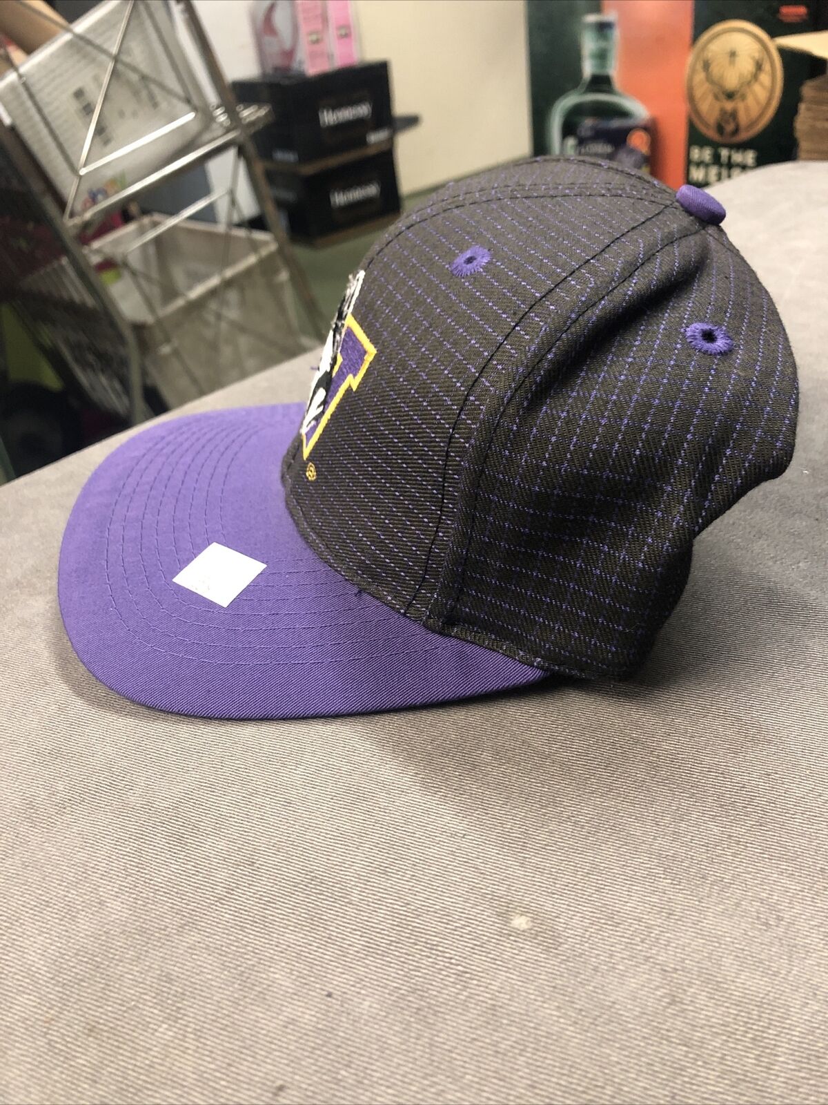Washington Huskies Football Hat Purple Snapback Logo Seven 7