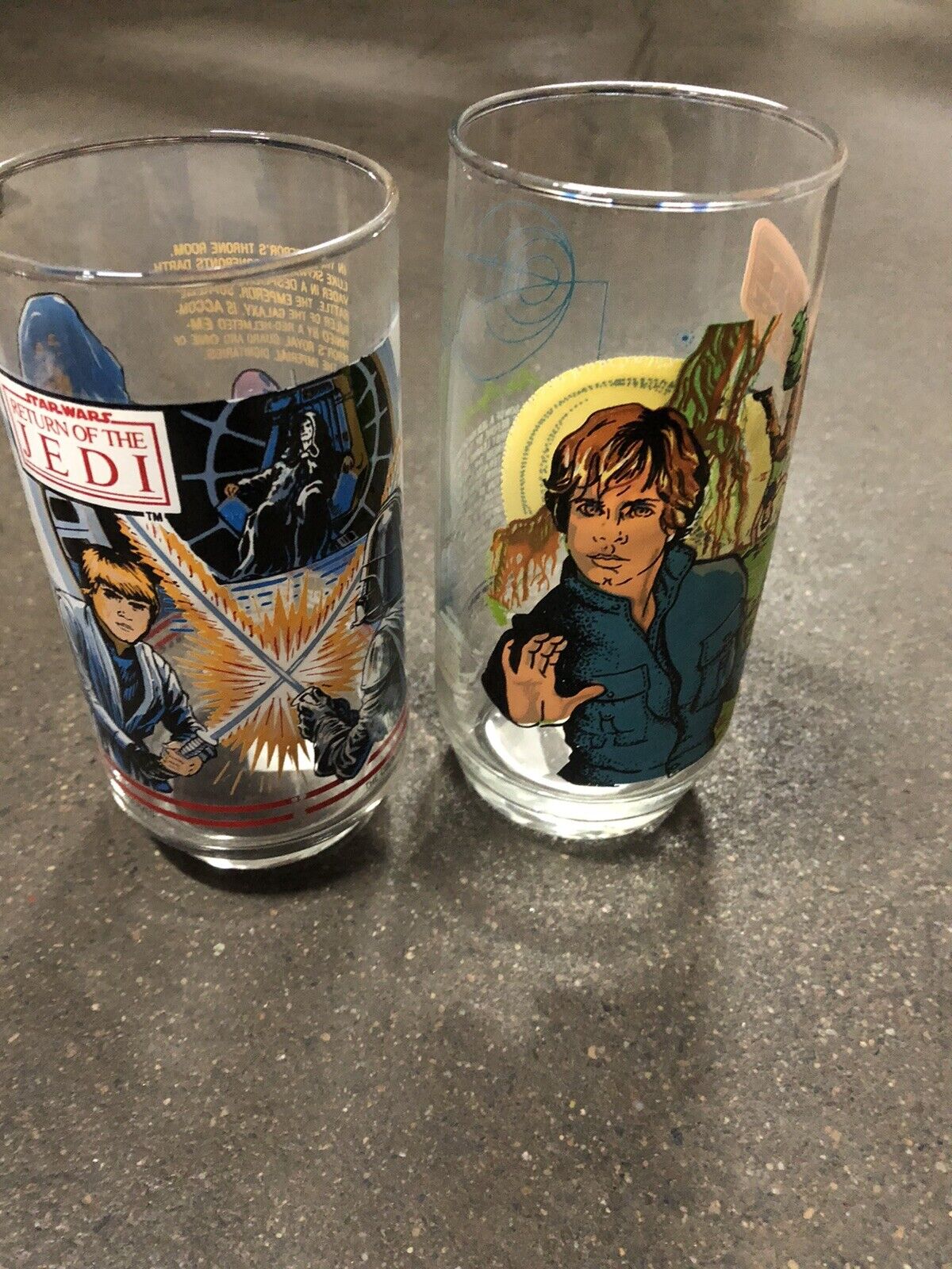 1980& 1983 Star Wars Burger King Glasses Lot Of 2 Return and Empire strikes back