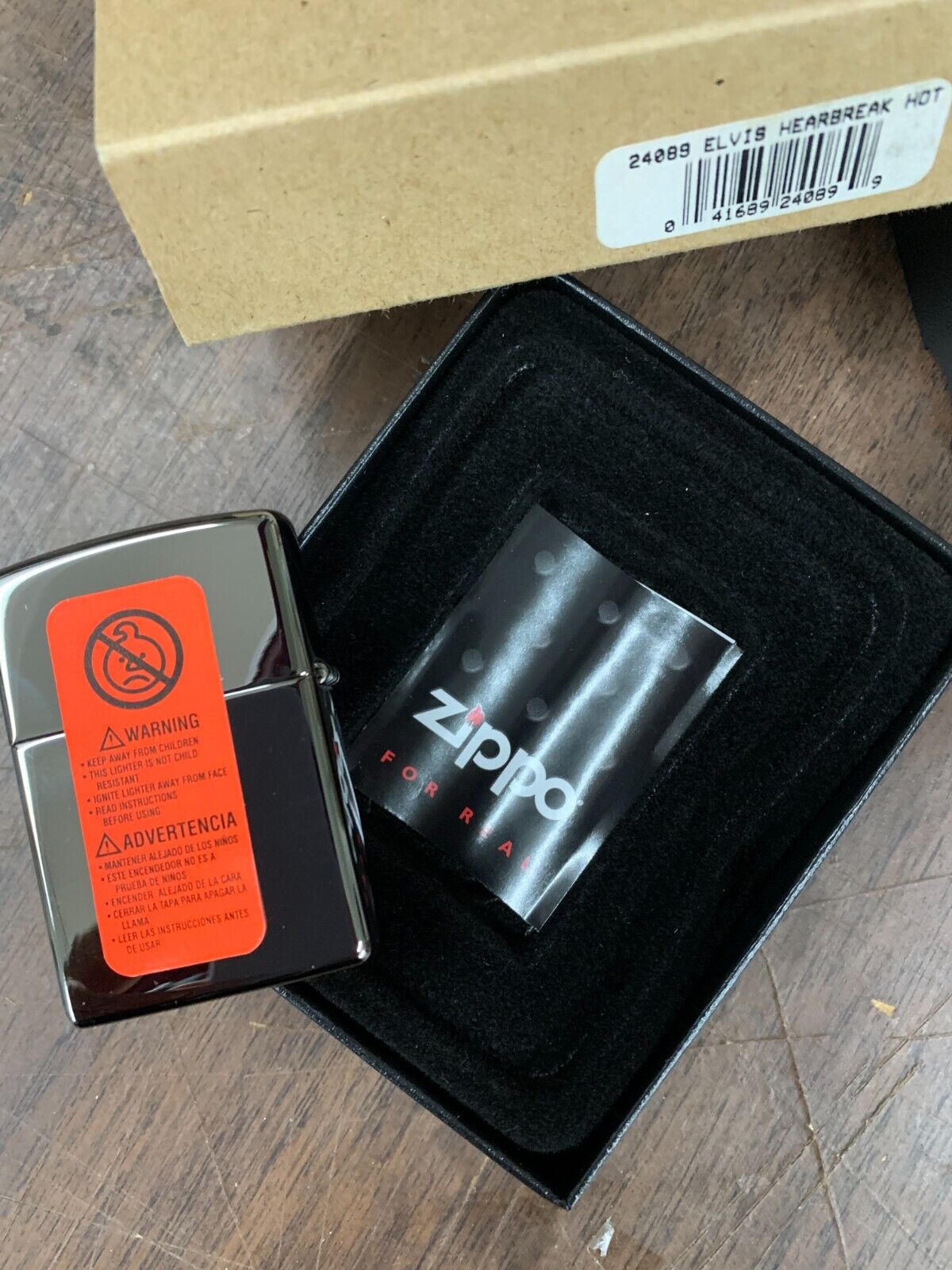 VINTAGE ZIPPO BOX SET 24089 "Elvis Heartbreak Hot" Heartbreak Hotel Presley