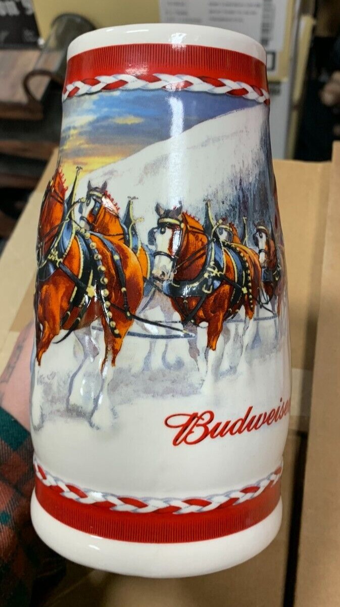 Budweiser 2010 Holiday Stein NIB w/ COA Clydesdales Christmas King Of Beers